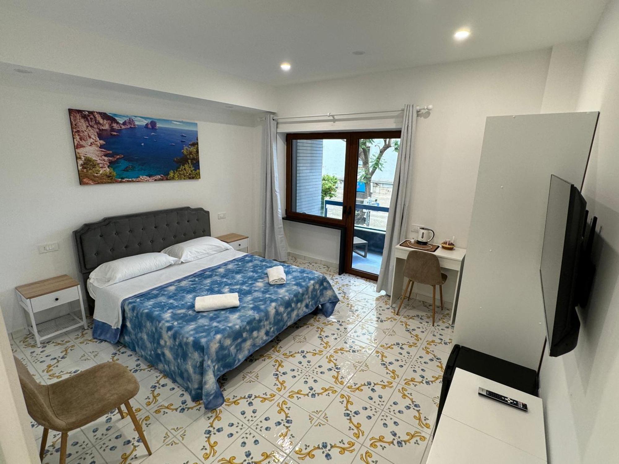 Bed and Breakfast Angela House Sorrento Center Esterno foto