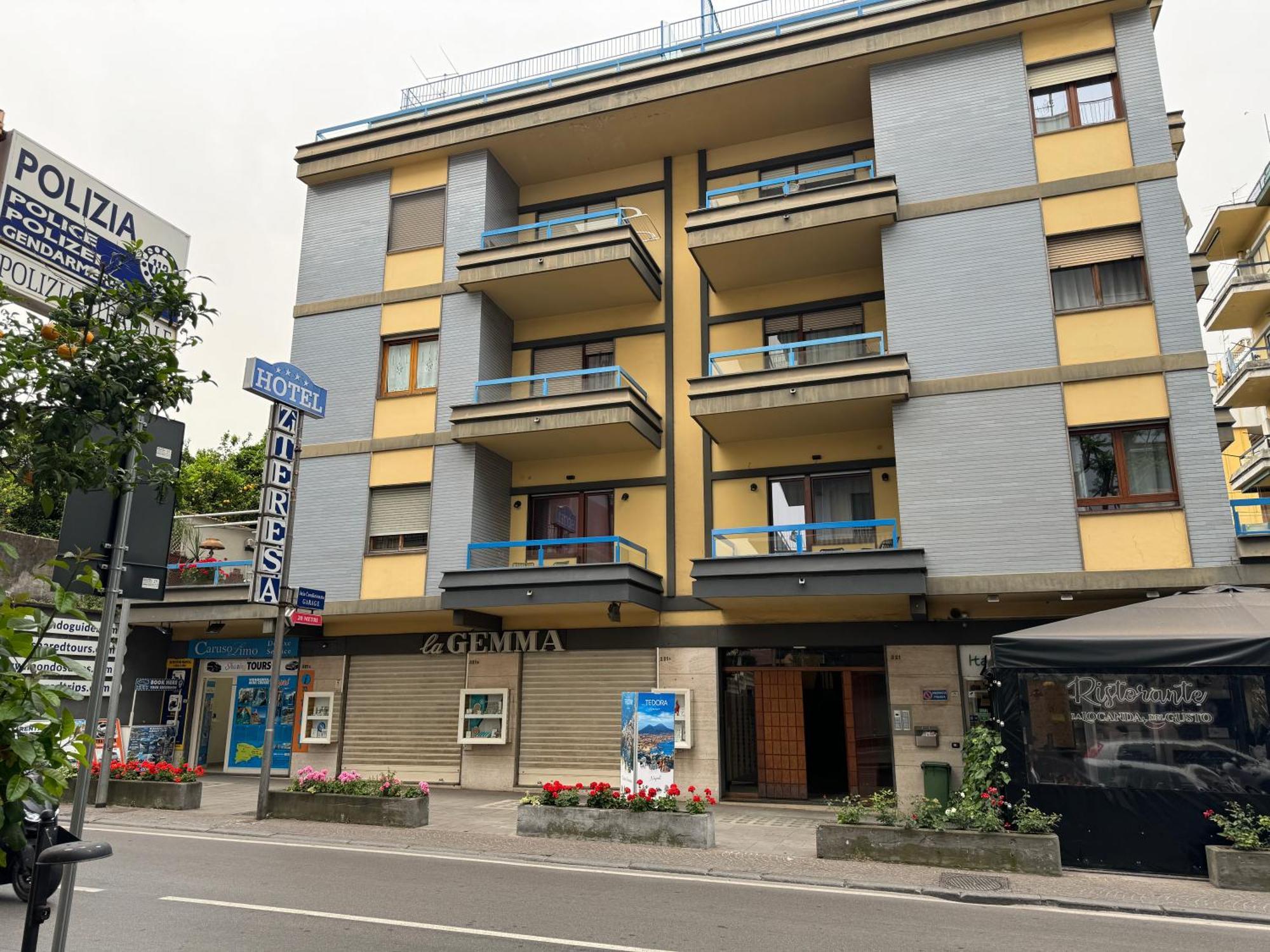 Bed and Breakfast Angela House Sorrento Center Esterno foto